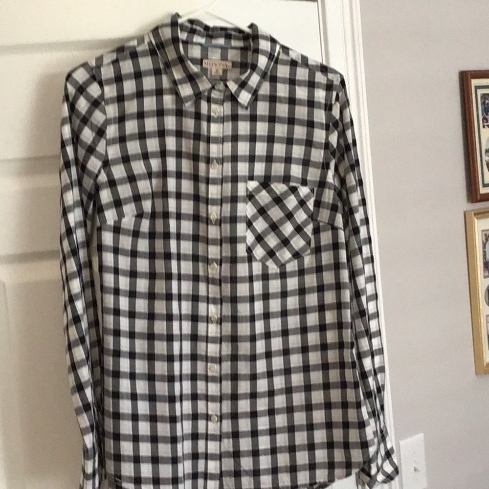 Women’s Med. Long Sleeve 100% Cotton Blouse